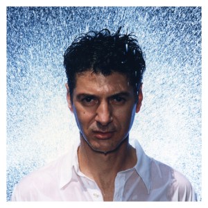 LHommeQuiMarche_Cover_560